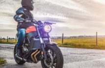Sicher Motorrad fahren: Die Bremsen checken