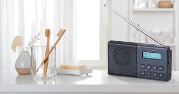 Verschiedene Musikquellen: Bluetooth 5-Streaming für mehr Abwechslung Große Sendervielfalt und beste Qualität: Das DAB+/FM-Taschenradio (Foto: PEARL GmbH)