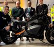 Verge Motorcycles bricht Guinness-Weltrekord mit längster (Foto: Generate Media)